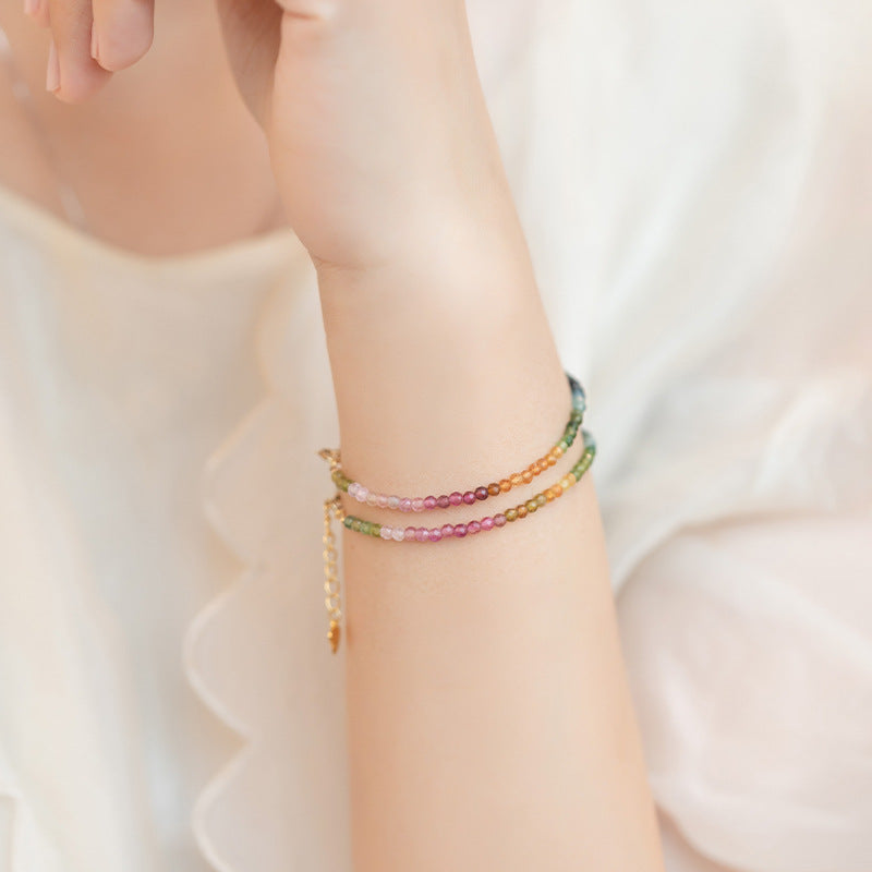 Bracelet extra fin en petite tourmaline arc-en-ciel de 2 mm